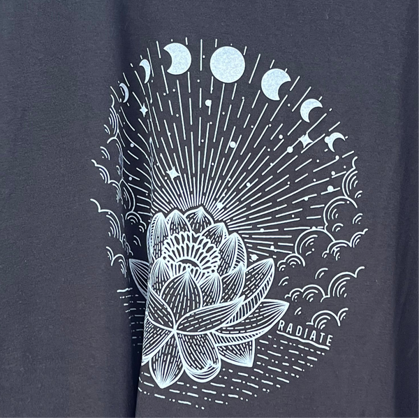 W- Lotus in Moonlight T