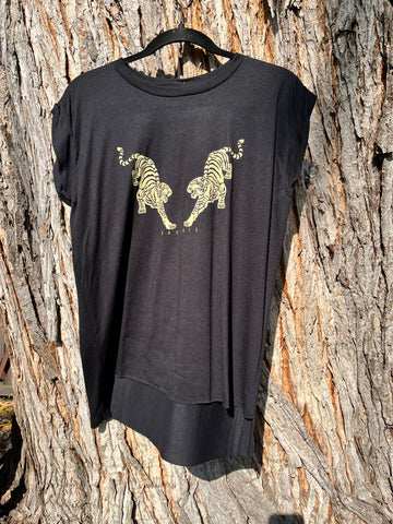 W-Tiger Tiger Tee